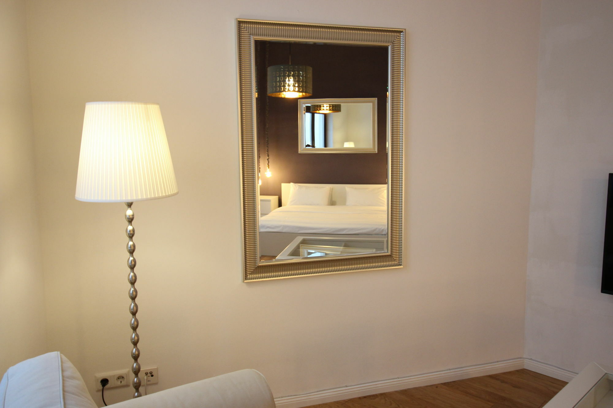 Premium Apartment In The Heart Of كولونيا المظهر الخارجي الصورة
